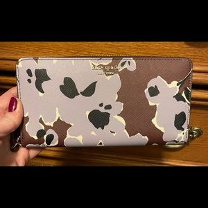 Kate Spade Cameron continental wallet